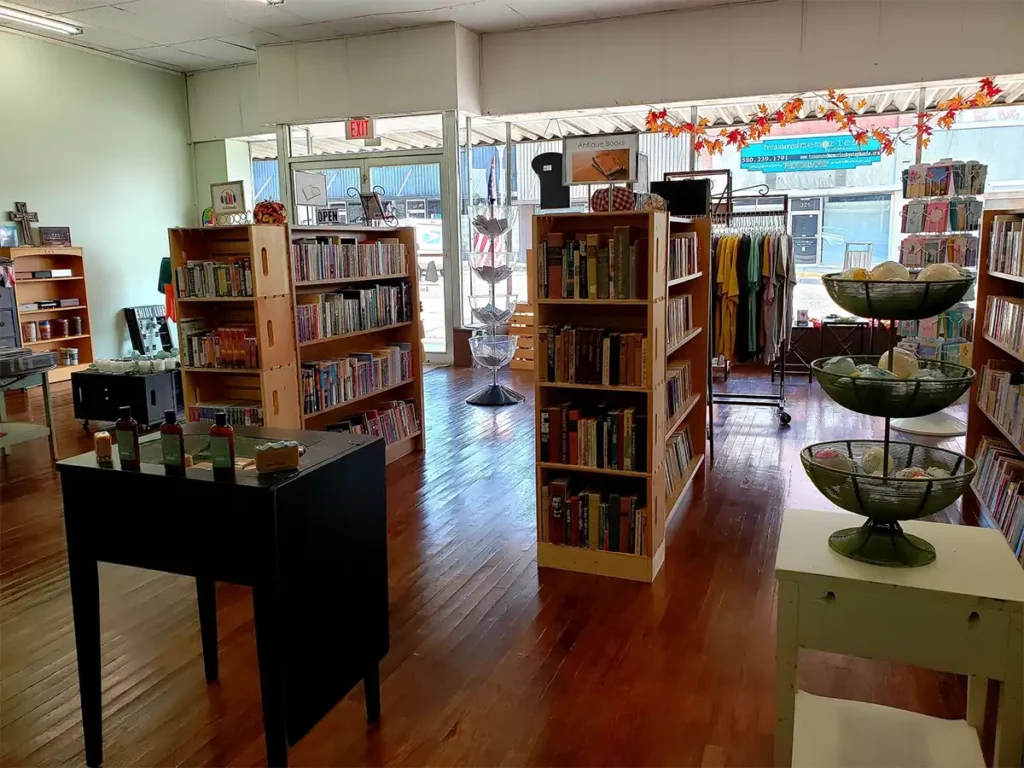 Angels Books and More, Atoka, OK